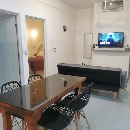 2 Bedroom Apartment With A/C Wi-Fi Best Location! シワタネホ エクステリア 写真